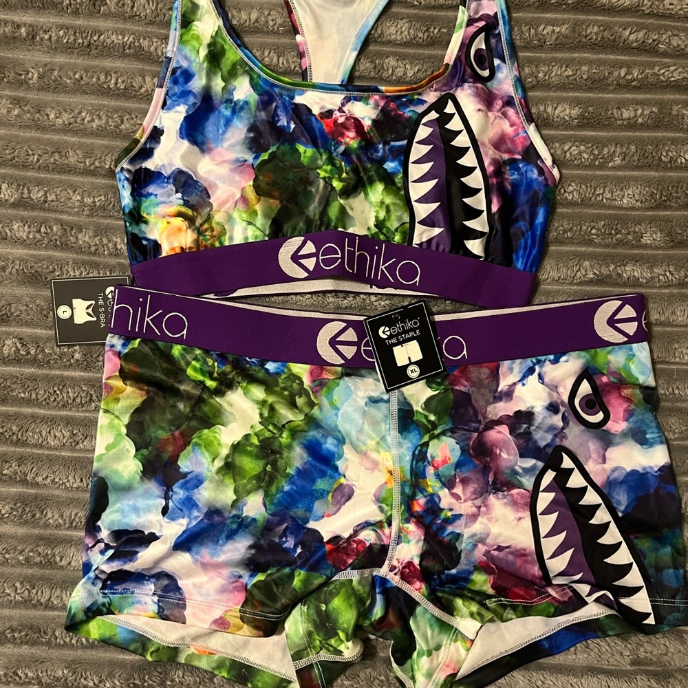 Ethika set